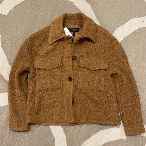Banana Republic SHERPA / teddy bear jacket. Camel color. NWT XS Petite